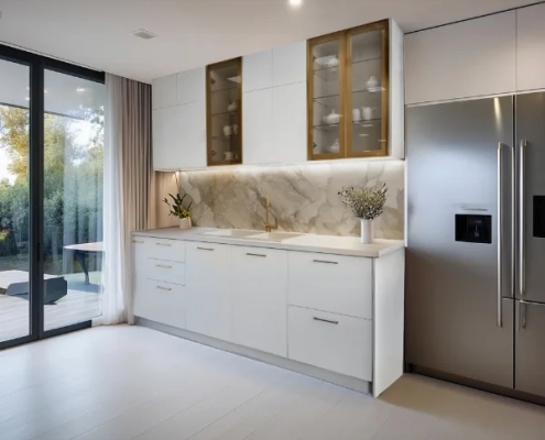 Lyon κουζίνα με gola λευκο νηπτήρα χρυσες τζαμοπορτες epiplo-livin.gr παγκος λευκος πλάτη μαρμαρο μπεζ led φωτισμο διπλο συρταρι 10